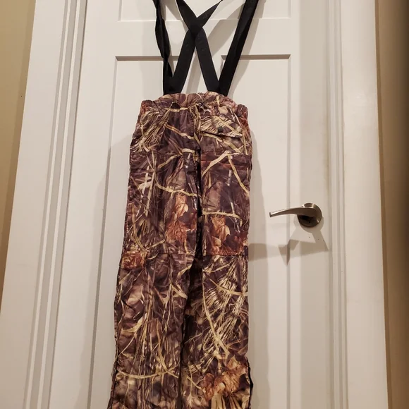 Cabela's for Kids Camo Insulated Pants W Suspenders